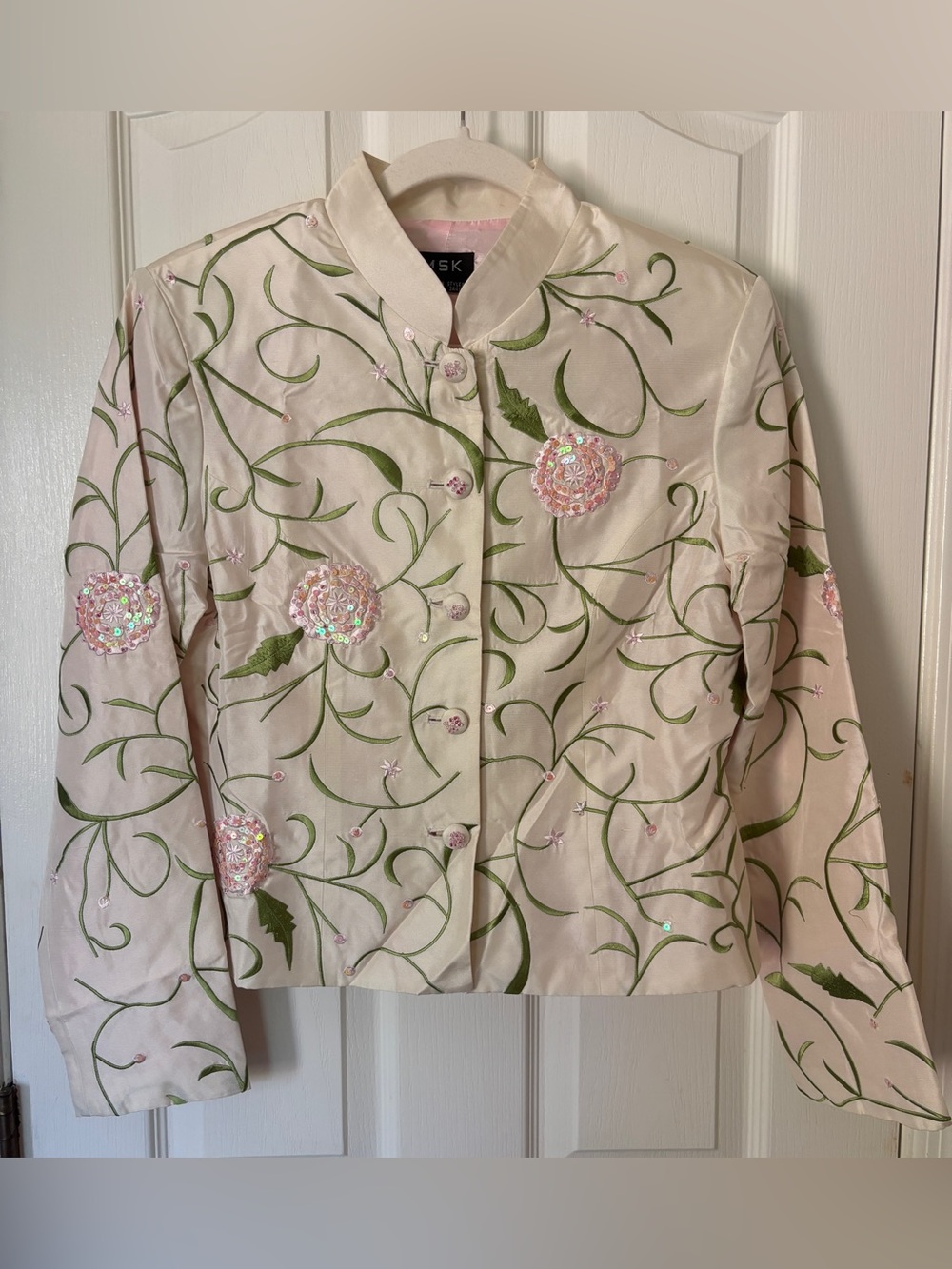 Beautiful Pink, White, & Green Silk Embroidered Floral Vintage Crop Jacket ~ M